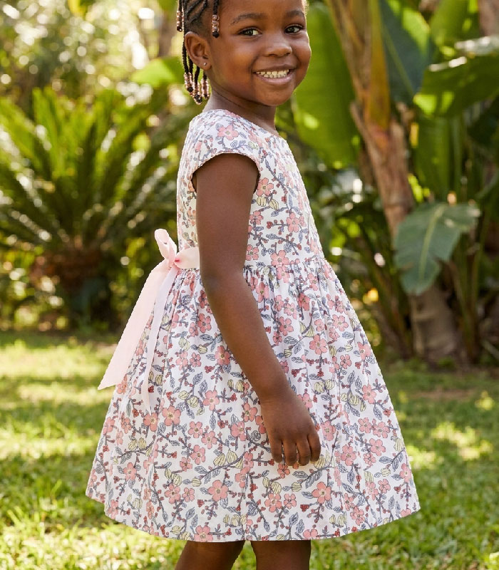 Petite-fille-+-Robe-2 Robe Évasée à Imprimé Floral & Rubans à Nouer – Image 3